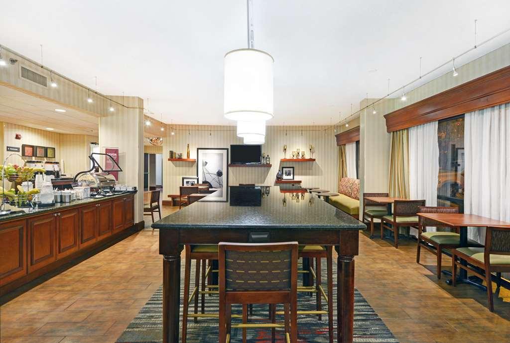 Hampton Inn Athens Restaurace fotografie