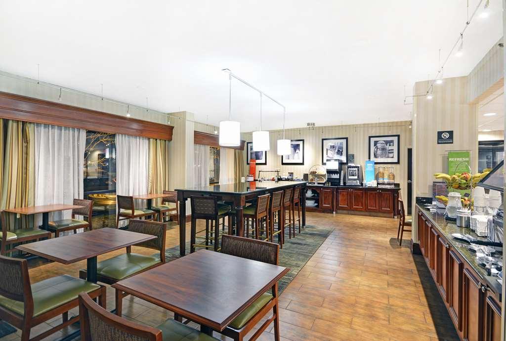 Hampton Inn Athens Restaurace fotografie